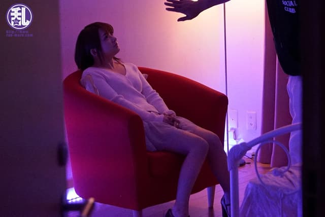 オカシクなるほどイキ狂う全身クリトリス催● 麻里梨夏 サンプル画像 1