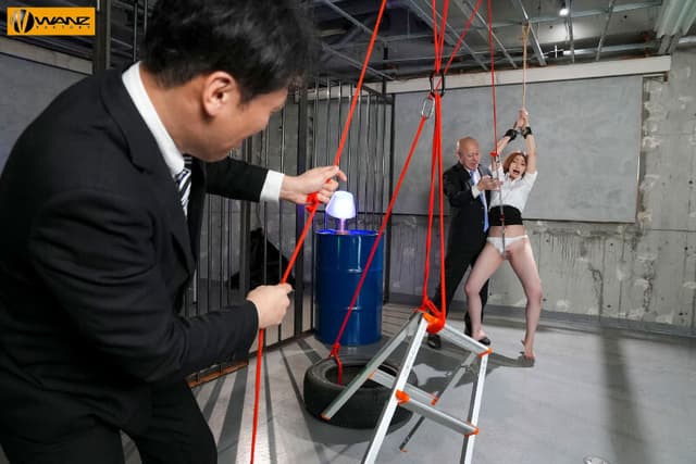 鉄フック マ○コ引き裂き失禁拷問 美女教師 痙攣アヘ顔 膣イキ狂い 森沢かな サンプル画像 3